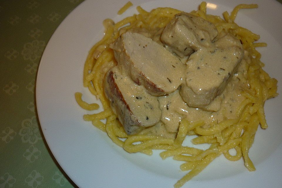 Schweinefilet mit Senf-Sahnesauce