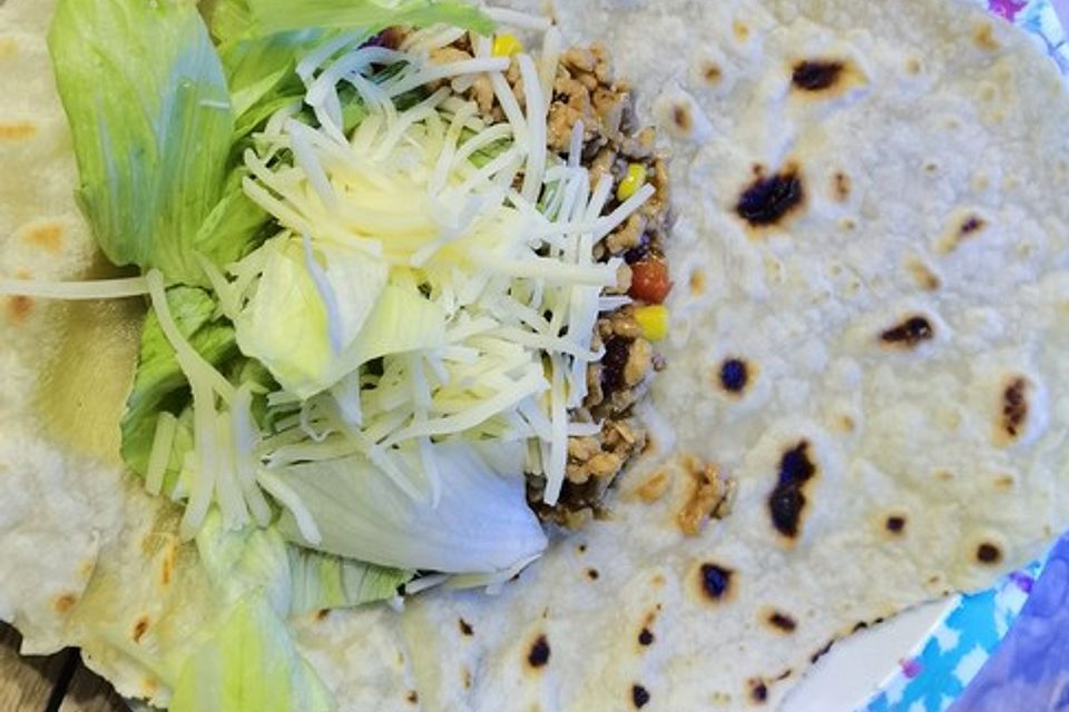 TexMex gefüllte Tortillas