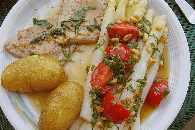Spargel mit Tomatenvinaigrette von Monika| Chefkoch
