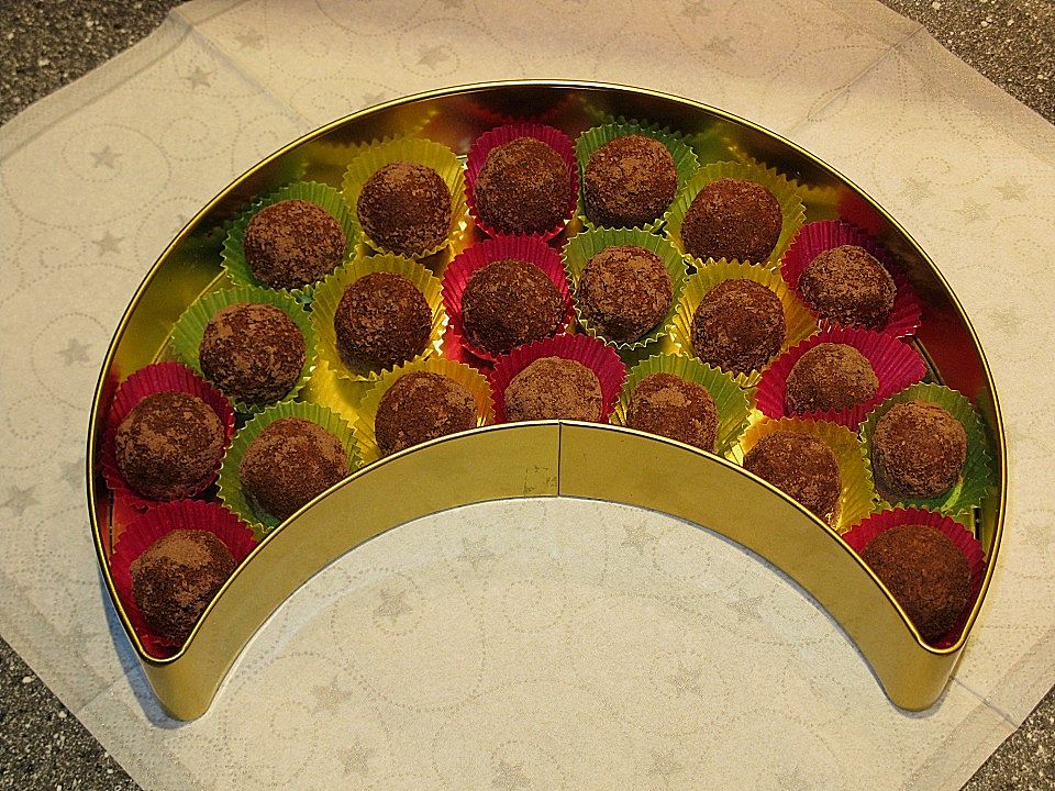 Schoko - Mandeltrüffel mit fruchtigem Orangenaroma von brigschi| Chefkoch