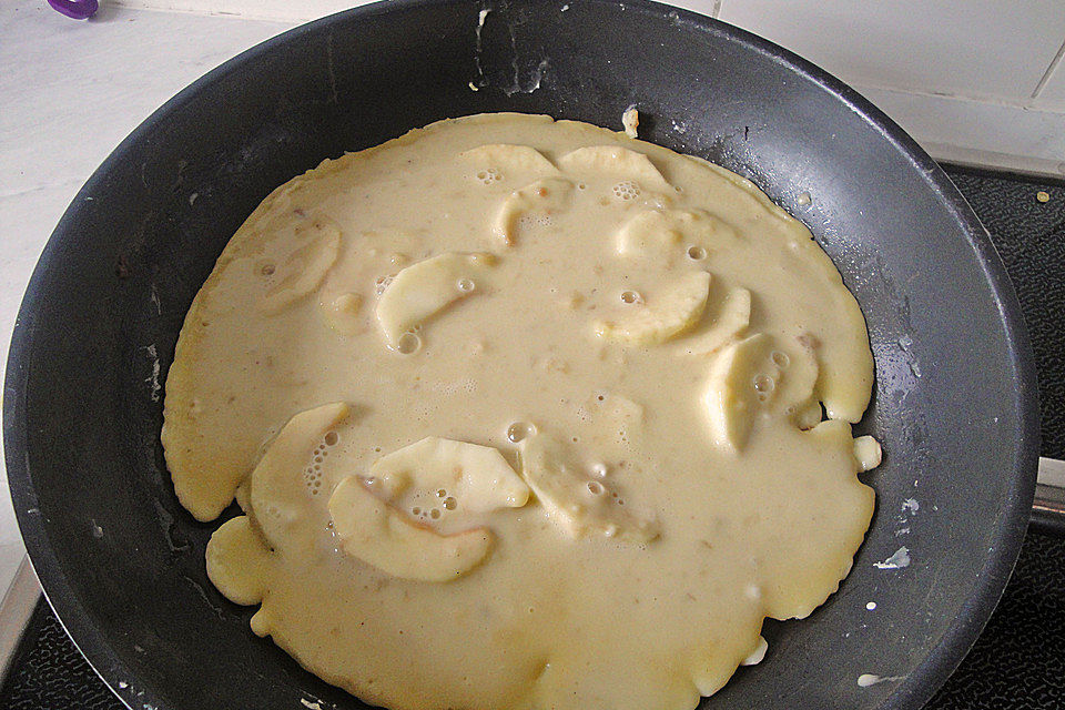 Apfel-Bananen-Pfannkuchen