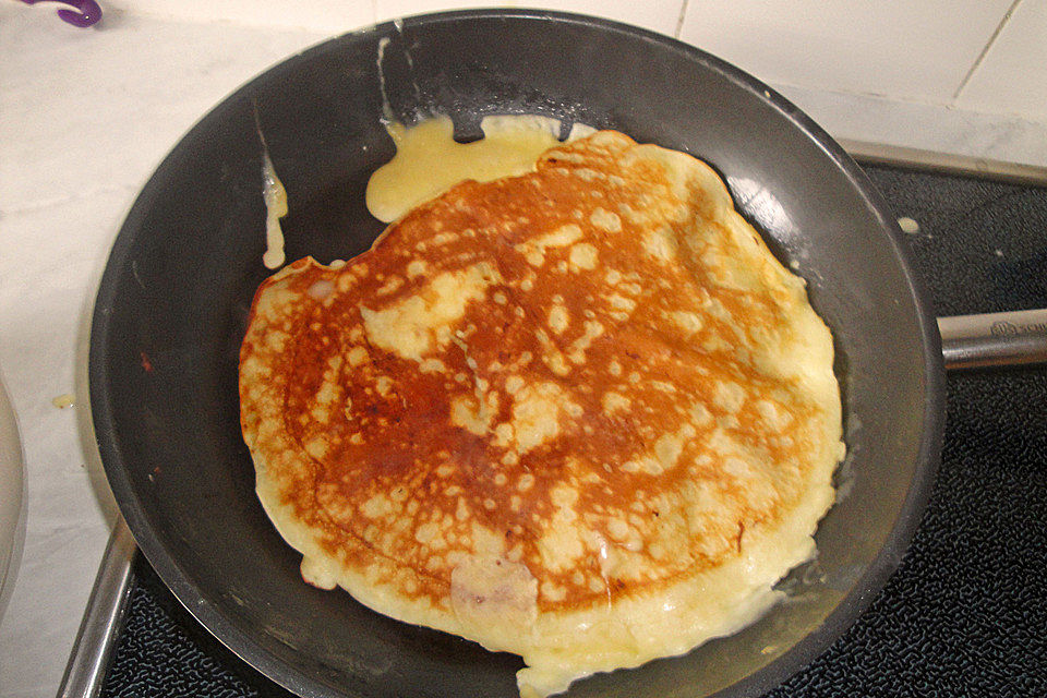 Apfel-Bananen-Pfannkuchen