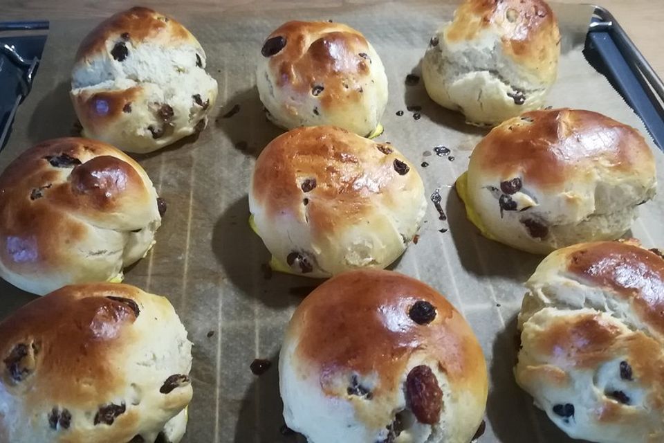 Weiche Brötchen in zig Varianten