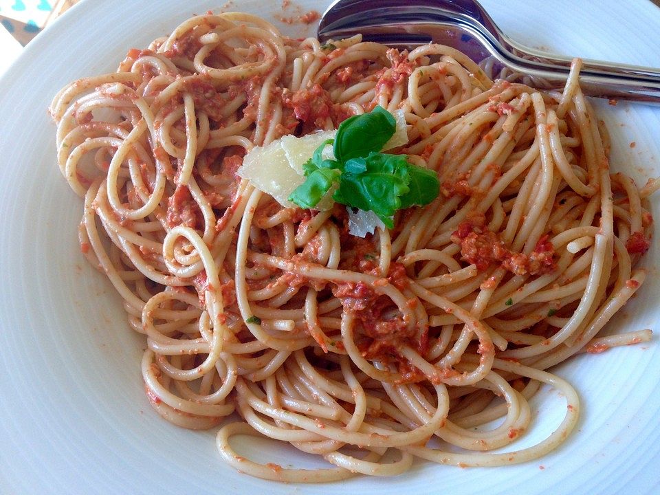 Vollkornspaghetti mit Paprikapesto von purple_sail | Chefkoch