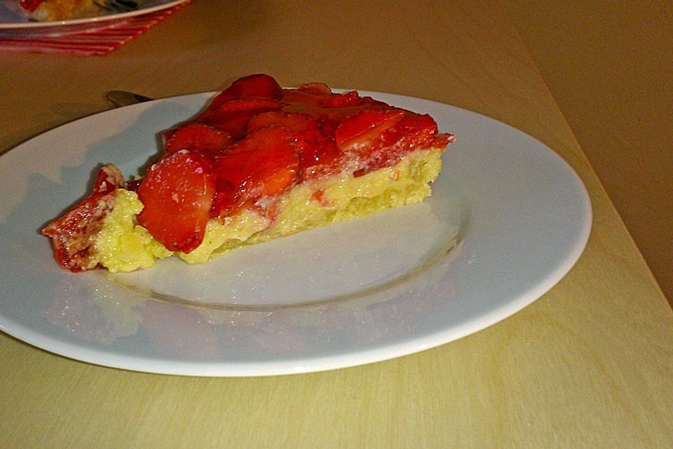 Erdbeertarte mit weißer Schokoladencreme