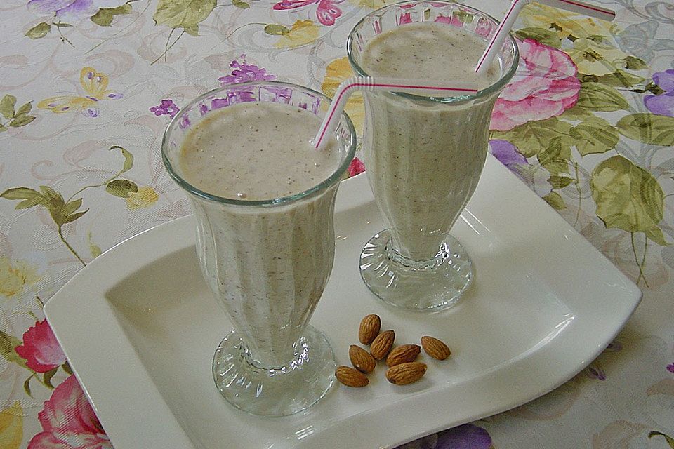 Mandel - Banane Milchshake