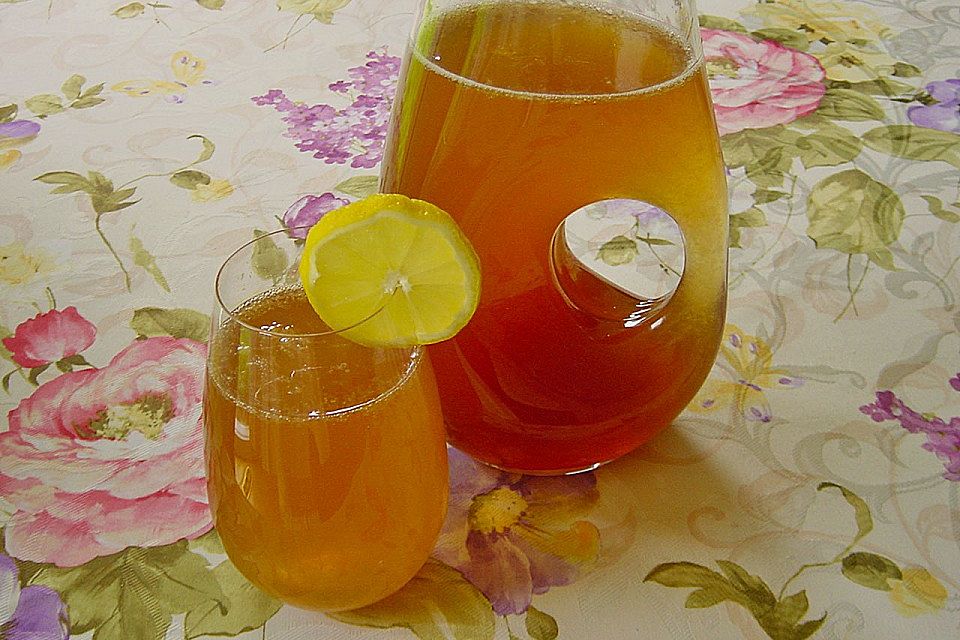 Schwarztee - Ingwer Limonade