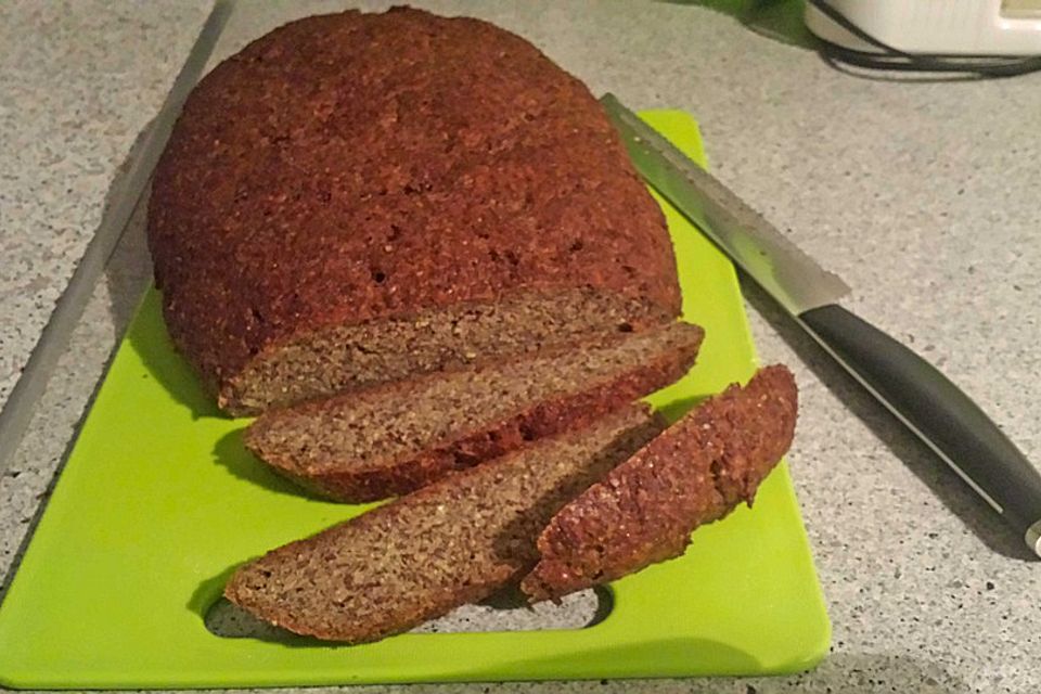 Low Carb Brot mit Leinsamen