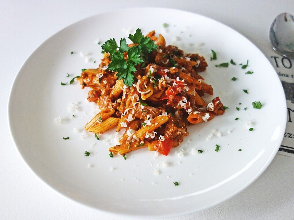 Nudelpfanne Mit Hackfleisch Und Paprika Von Engelchen Chefkoch