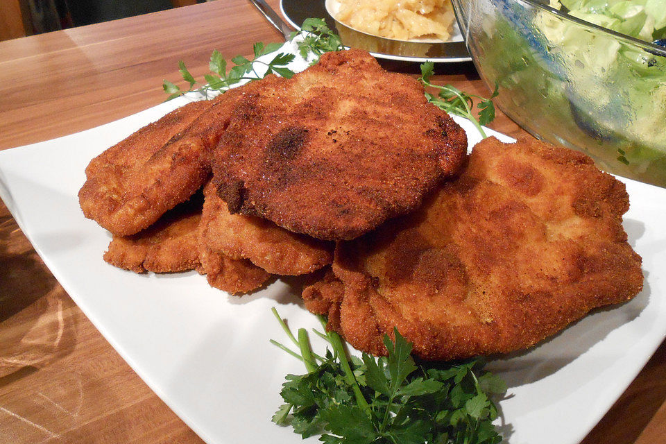 Panierte Schnitzel aus dem Backofen