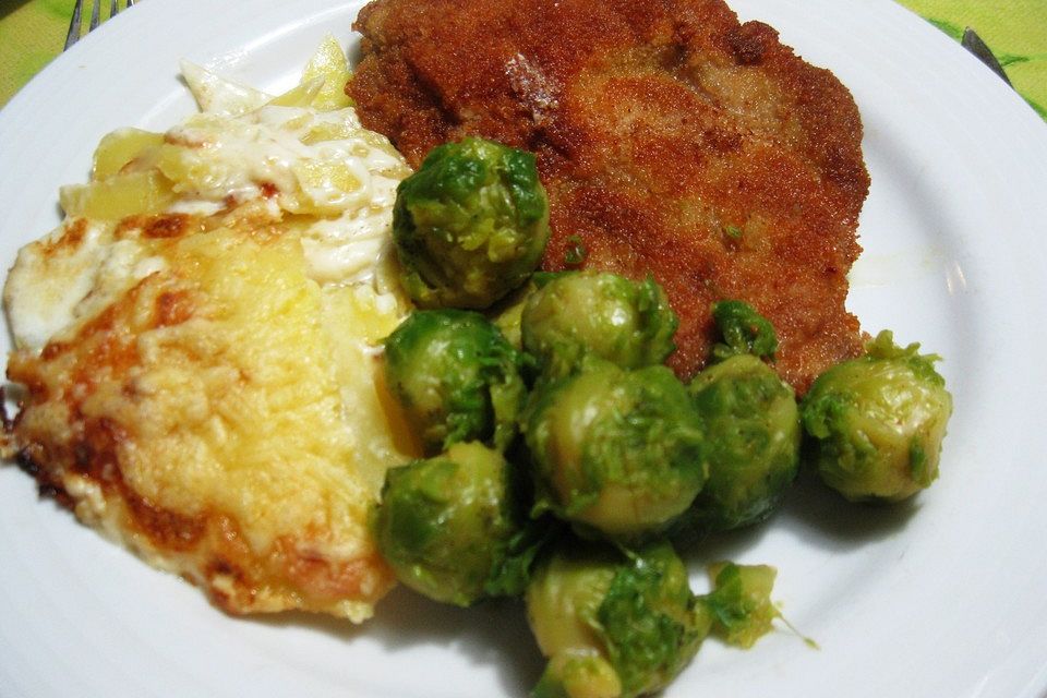 Panierte Schnitzel aus dem Backofen