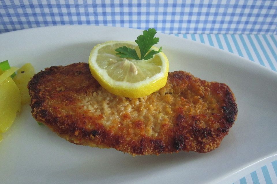 Panierte Schnitzel aus dem Backofen