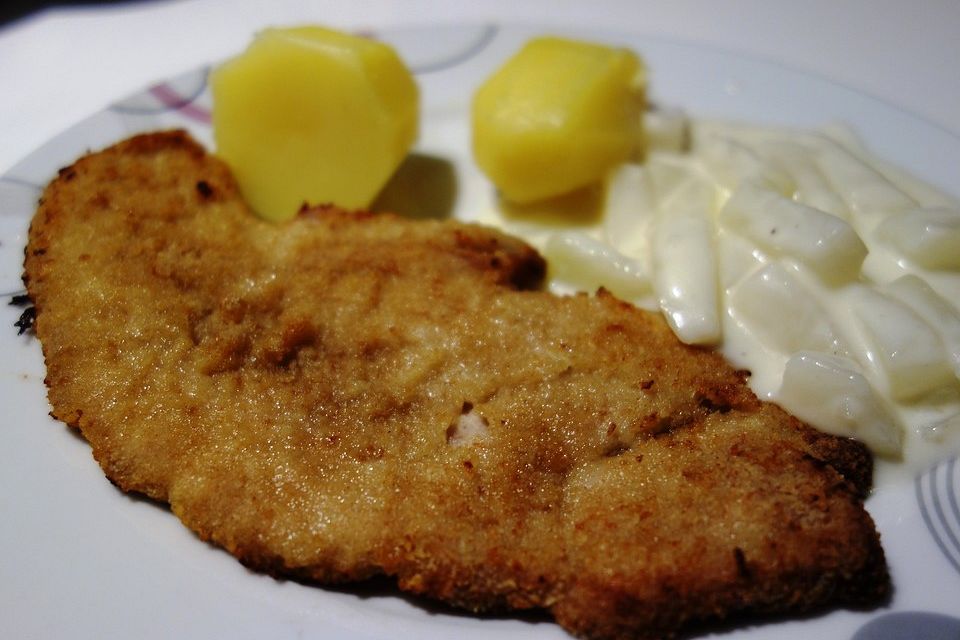 Panierte Schnitzel aus dem Backofen