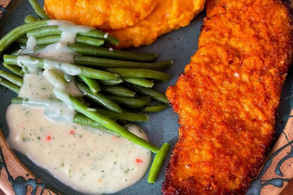 Panierte Schnitzel aus dem Backofen