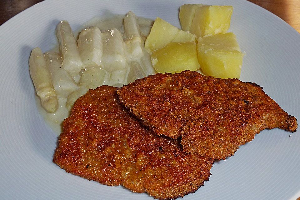 Panierte Schnitzel aus dem Backofen