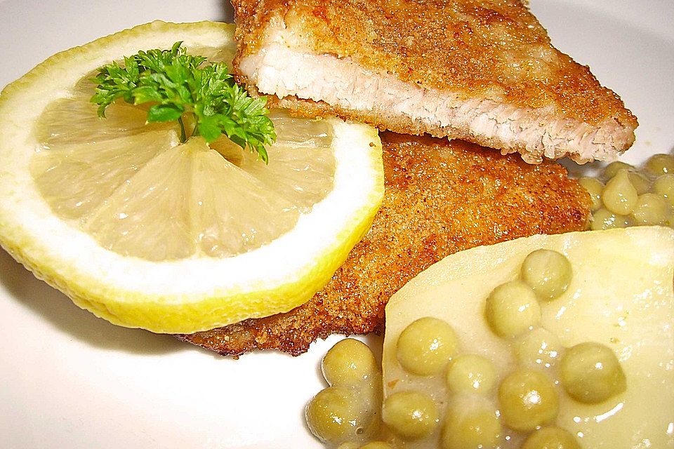 Panierte Schnitzel aus dem Backofen