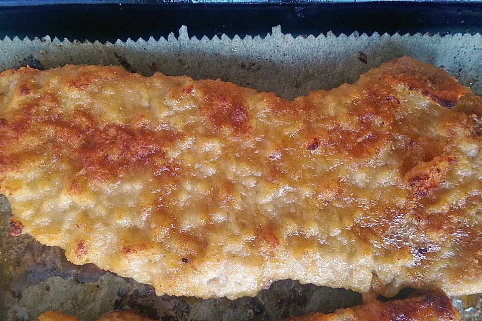 Panierte Schnitzel aus dem Backofen