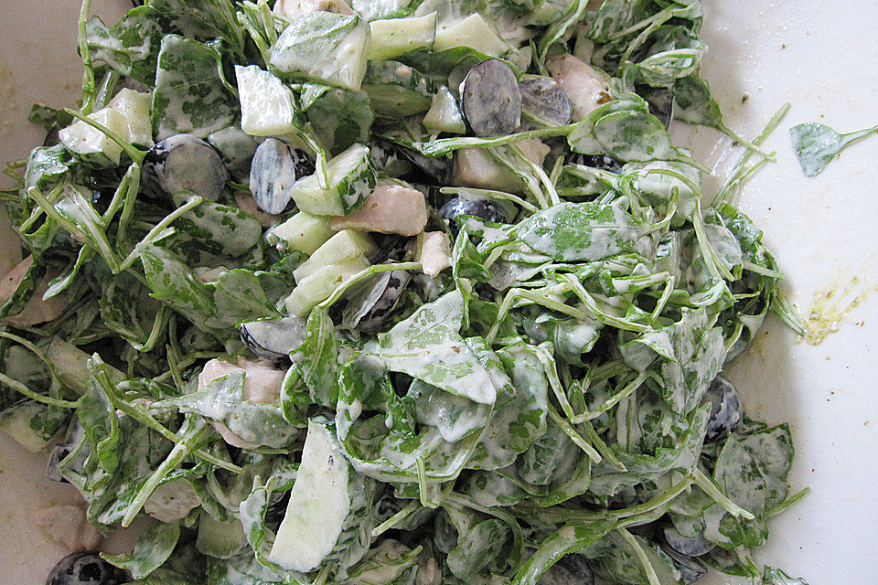 Hühnchen - Rucola - Gurken - Trauben Salat