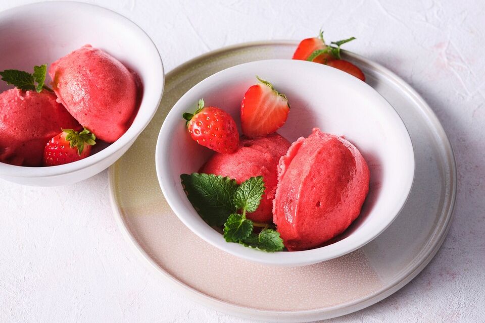 Beschwipstes Erdbeersorbet