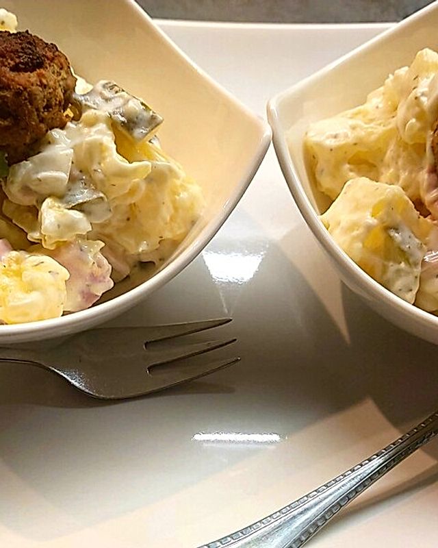 Kartoffelsalat nach Mutters Art mit Fleischsalat