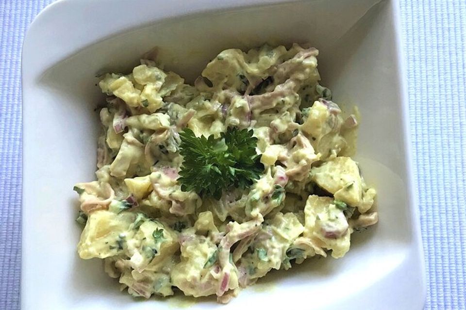 Kartoffelsalat nach Mutters Art mit Fleischsalat