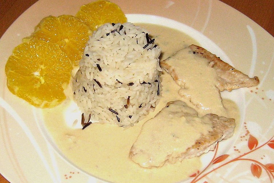 Hähnchenbrust mit Gorganozola - Orangen - Sauce