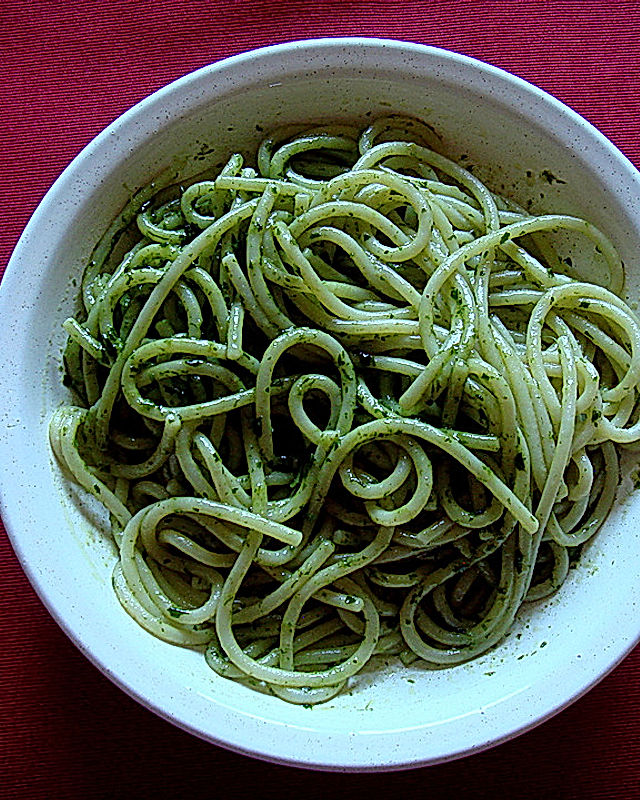 Spaghetti mit Petersilien - Pesto