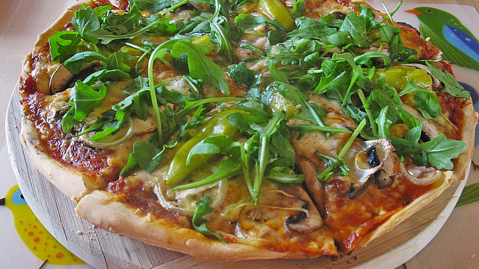 Pizzaboden - dünn und knusprig von skyworrier