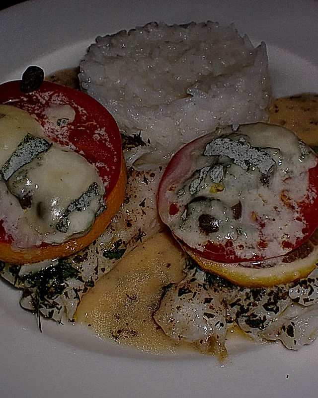 Gedünsteter Skrei mit Tomaten und Gorgonzola