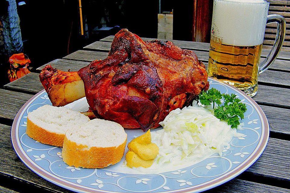 Schweinshaxe vom Kugelgrill