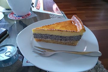 Mohn-Schmand Kuchen