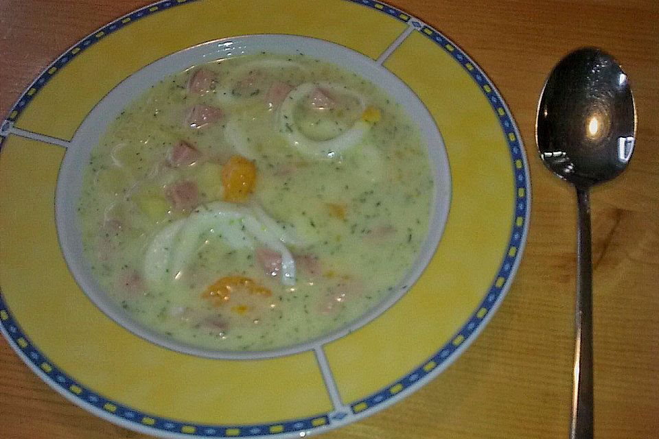 Kartoffelsuppe mit Dill