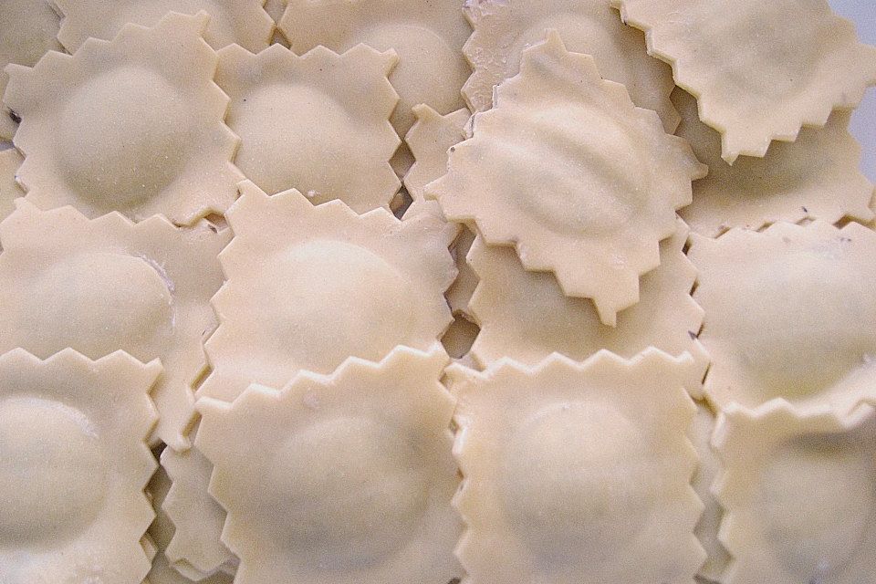 Ravioli mit Champignon - Ricottafüllung