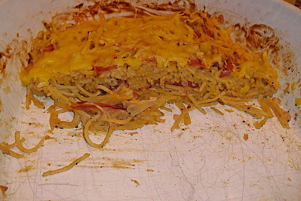 Spaghettiauflauf mit Schwarzwälder Schinken und Knoblauch