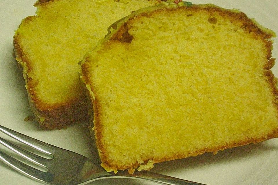 Zitronensandkuchen