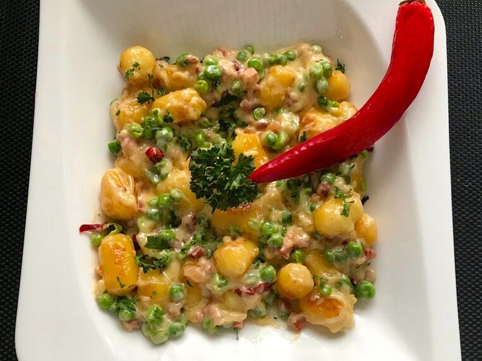 Gnocchi mit Erbsli an Käsesauce von mme49| Chefkoch Gnocchi mit Erbsli an Käsesauce von mme49| Chefkoch
