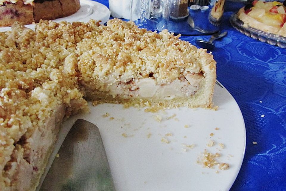 Tarte mit Amaranth und Äpfeln