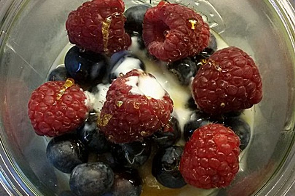 Haferbrei mit Beeren