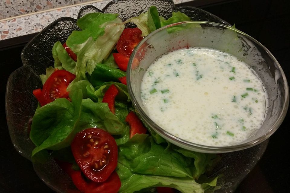 Buttermilch-Joghurt-Dressing