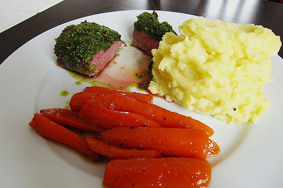 Lammlachse mit Bärlauch-Pesto überbacken