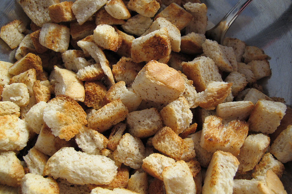 Croutons aus dem Backofen