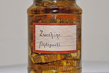 Eingekochte Zucchini Antipasti