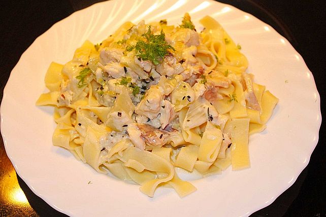 Pasta mit geräucherter Forelle und Fenchel von Kögi| Chefkoch