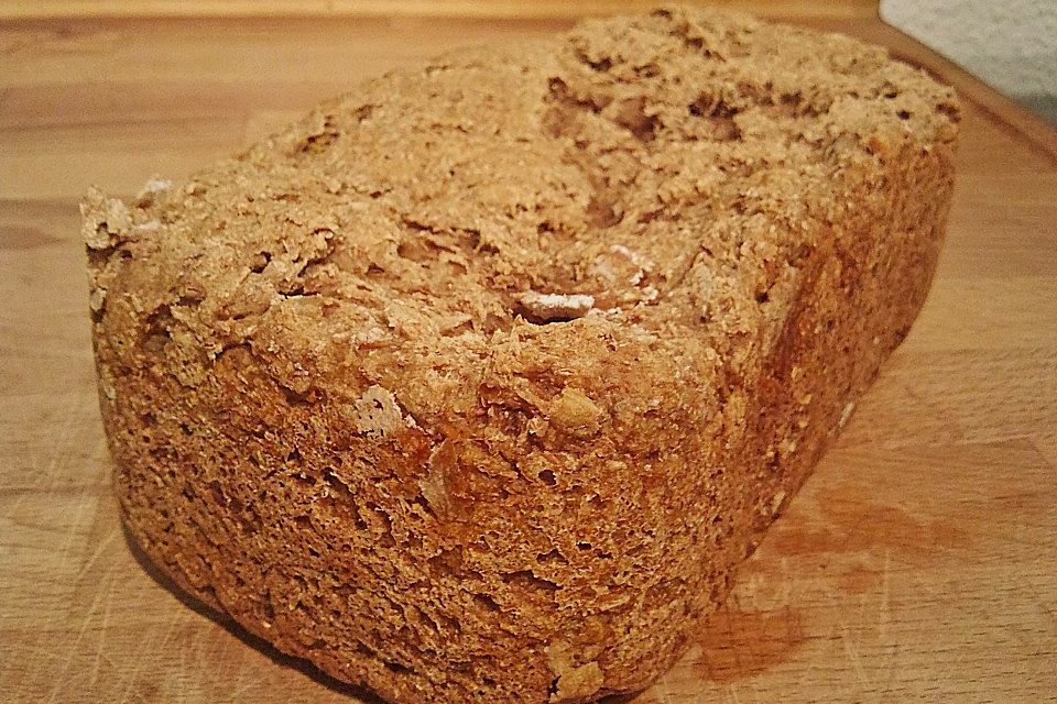 Okara-Weizenbrot mit Sonnenblumenkernen