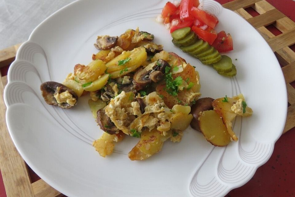 Bratkartoffeln mit Lauch und Pilzen