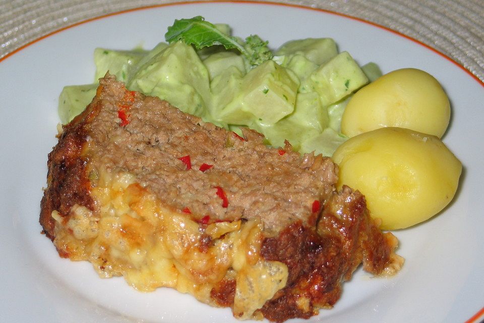 Hackbraten mit Käse überbacken