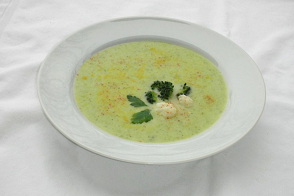 Léandras fixe Blumenkohl-Brokkoli Cremesuppe