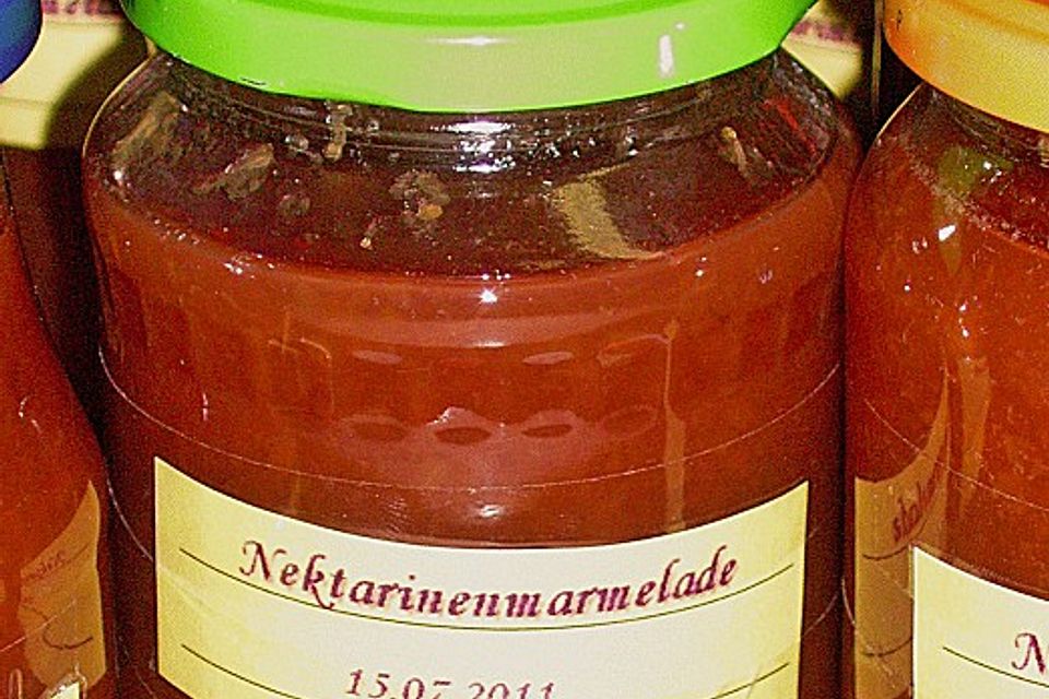 Andis Nektarinenmarmelade