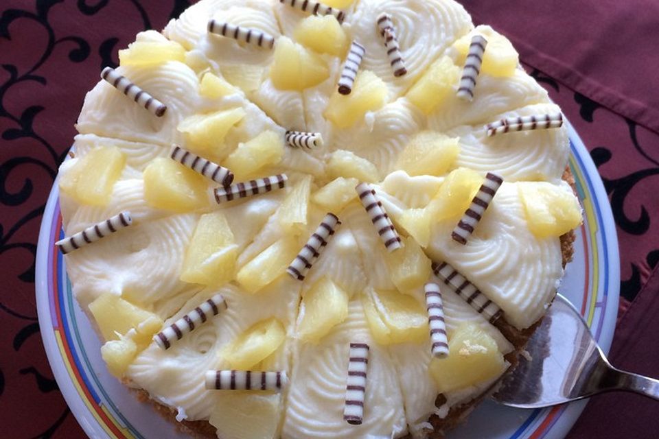 Ananas-Bounty Torte