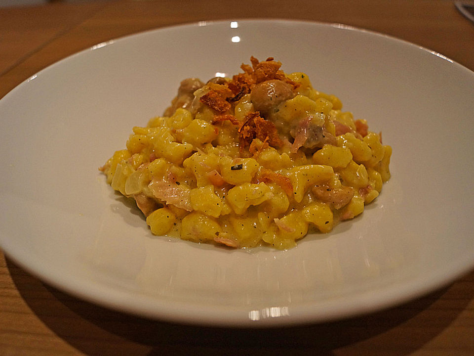 Auroras Spätzle in Sahne-Champignons-Schinken-Sauce von fortunaXmentis ...